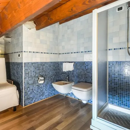 Affittacamere Quarté Sayàl 4*