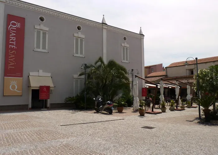Konukevi Quarte Sayal 4*