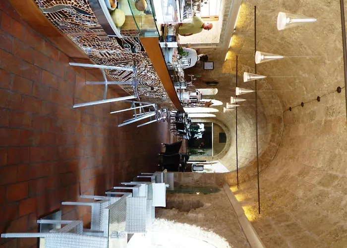 Quarté Sayàl Pensión Alguer